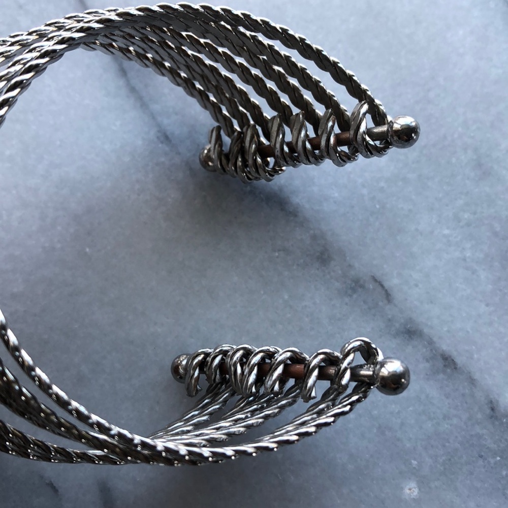 Bangle - Picture 5 of 8